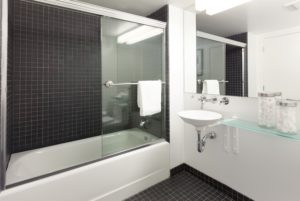 855 Folsom 541 1 Bath